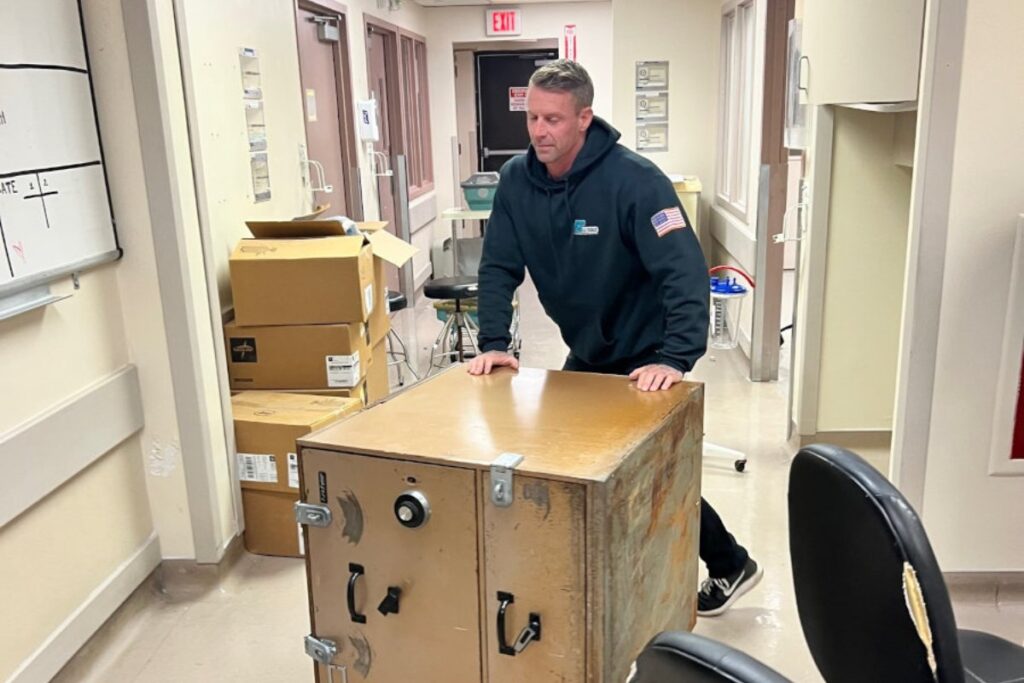 commercial mover in Long Island